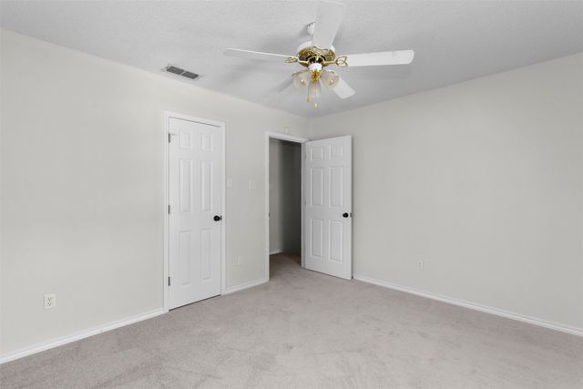 2805 Inniswood Circle, Arlington, TX 76015