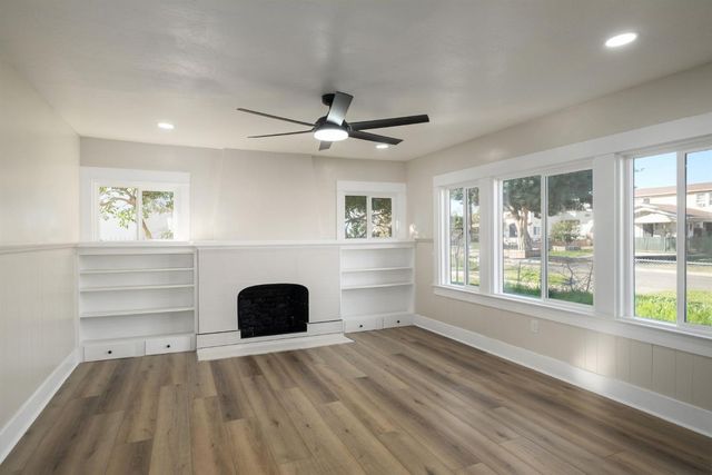 4444 E Iowa Avenue, Fresno, CA 93702