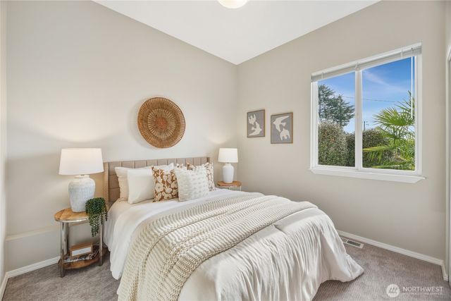 5064 Beach Drive SW, Seattle, WA 98136
