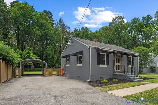 2433 Osborne Rd, Chester, VA 23831