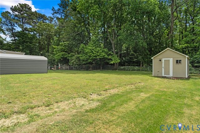 2433 Osborne Rd, Chester, VA 23831
