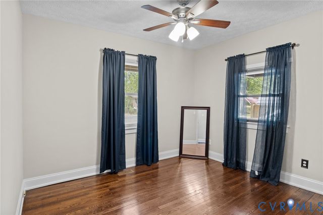 2433 Osborne Rd, Chester, VA 23831
