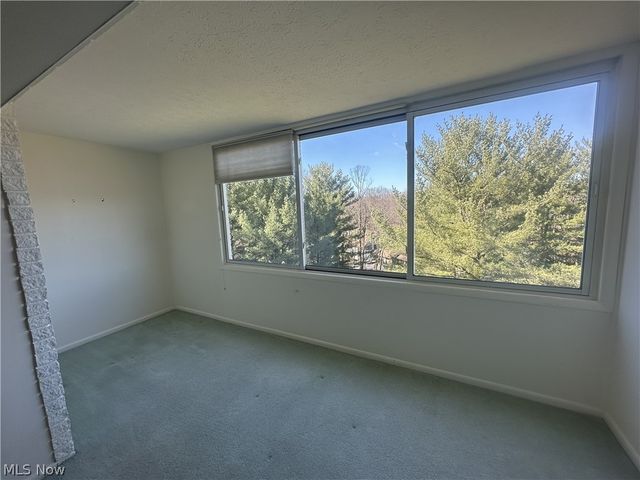 520 Meredith Lane 502, Cuyahoga Falls, OH 44223