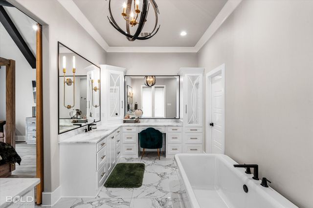 167 N Canal Drive, Bossier City, LA 71111