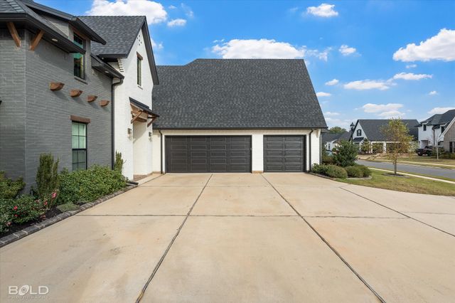 167 N Canal Drive, Bossier City, LA 71111