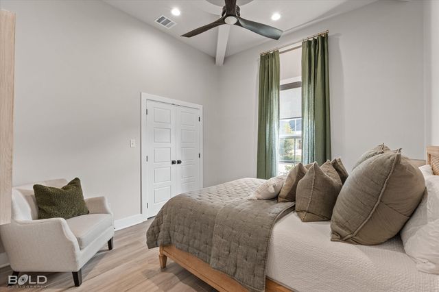 167 N Canal Drive, Bossier City, LA 71111