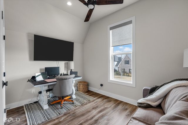 167 N Canal Drive, Bossier City, LA 71111