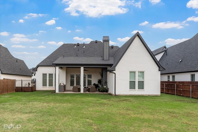 167 N Canal Drive, Bossier City, LA 71111