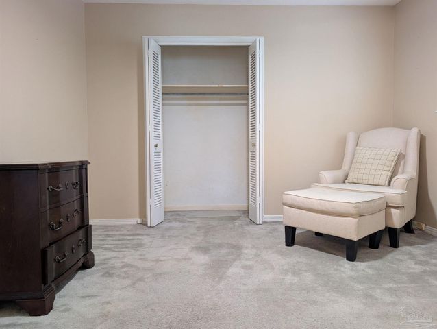 4135 Lynn Ora Dr, Pensacola, FL 32504