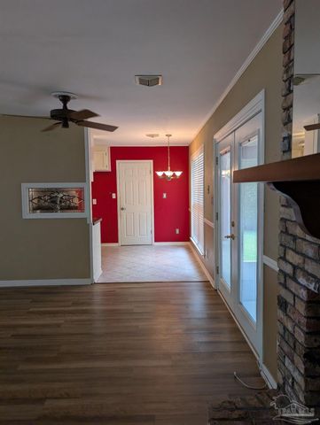 4135 Lynn Ora Dr, Pensacola, FL 32504