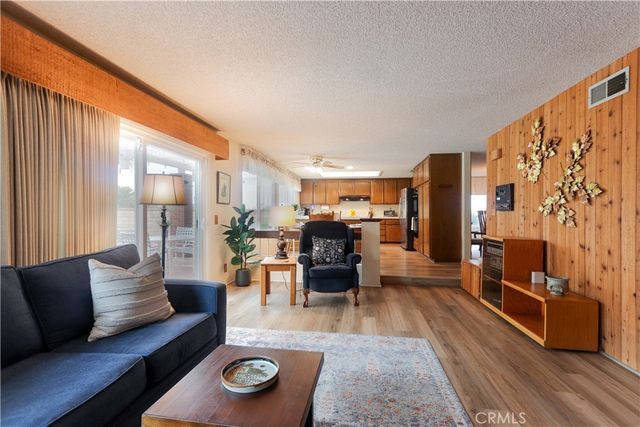 25521 Creek Drive, Laguna Hills, CA 92653