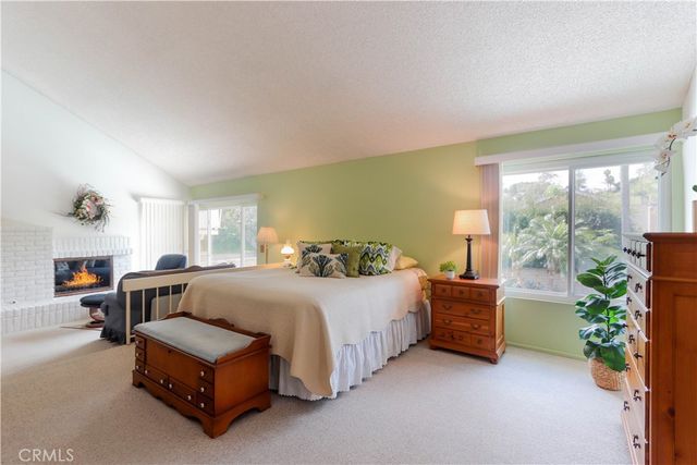 25521 Creek Drive, Laguna Hills, CA 92653