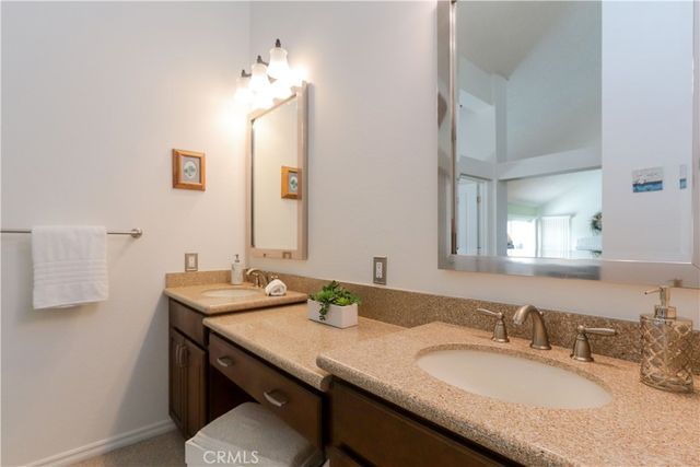 25521 Creek Drive, Laguna Hills, CA 92653