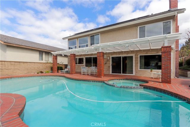 25521 Creek Drive, Laguna Hills, CA 92653