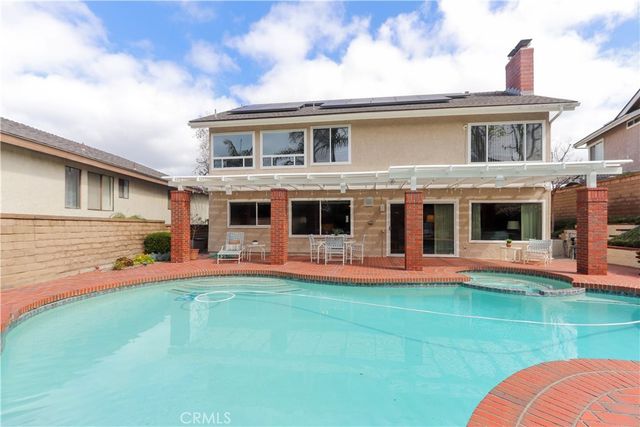 25521 Creek Drive, Laguna Hills, CA 92653