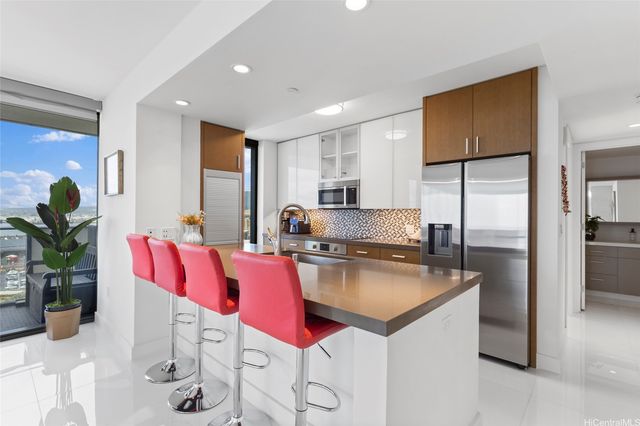 600 Ala Moana Boulevard 1402, Honolulu, HI 96813