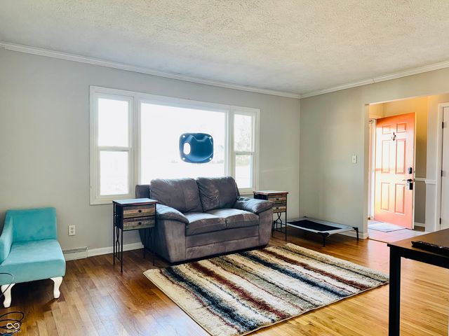 1177 W Curry Road, Greenwood, IN 46143