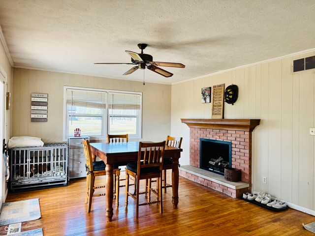 1177 W Curry Road, Greenwood, IN 46143