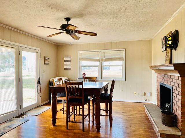 1177 W Curry Road, Greenwood, IN 46143