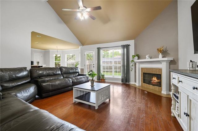 9422 Labrador Run S, Mobile, AL 36695
