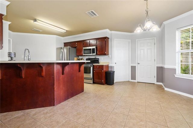9422 Labrador Run S, Mobile, AL 36695