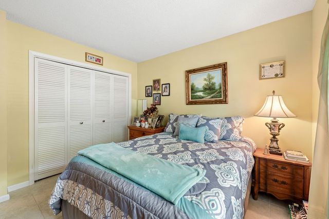 600 Royal Palm Boulevard 7A, Vero Beach, FL 32960