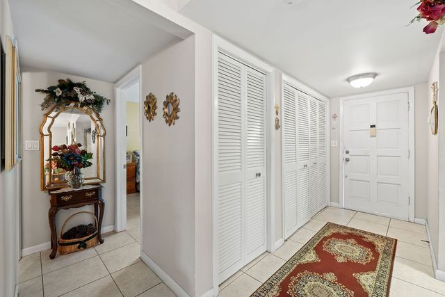 600 Royal Palm Boulevard 7A, Vero Beach, FL 32960