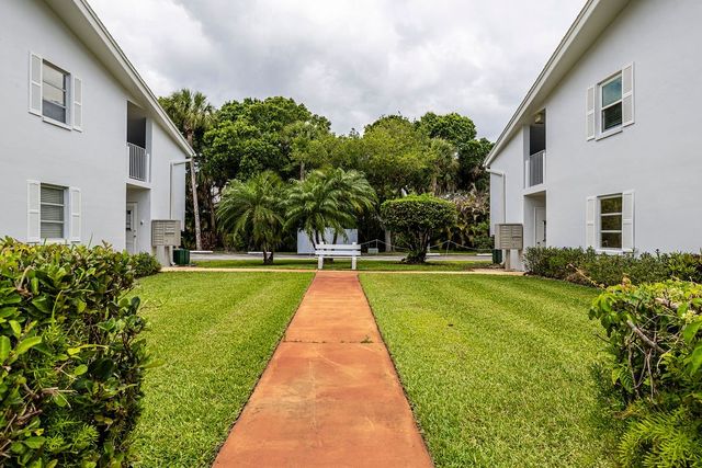 600 Royal Palm Boulevard 7A, Vero Beach, FL 32960