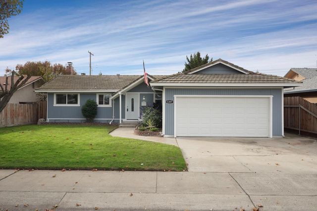 1207 S Crescent Ave, Lodi, CA 95240