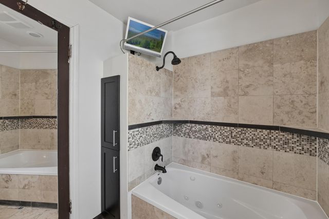 1040 5th Avenue SE, Rochester, MN 55904