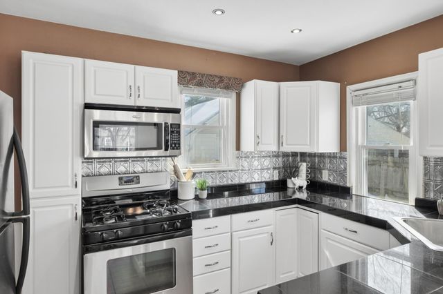 1040 5th Avenue SE, Rochester, MN 55904