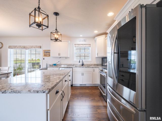 1225 BROWN Court, Washington, IL 61571
