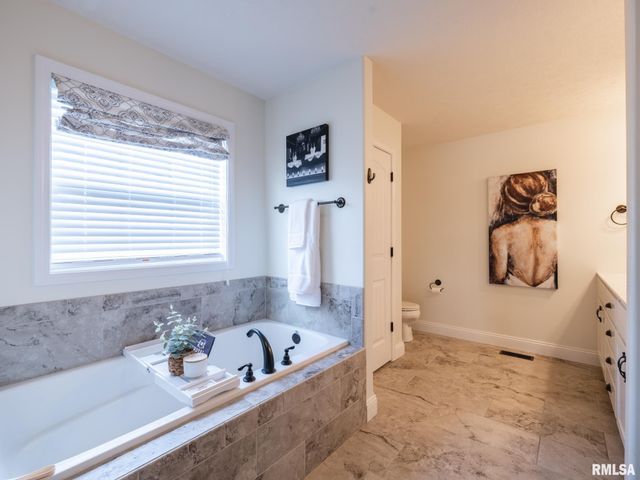 1225 BROWN Court, Washington, IL 61571