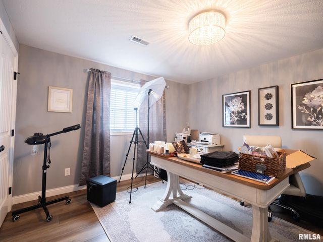 1225 BROWN Court, Washington, IL 61571