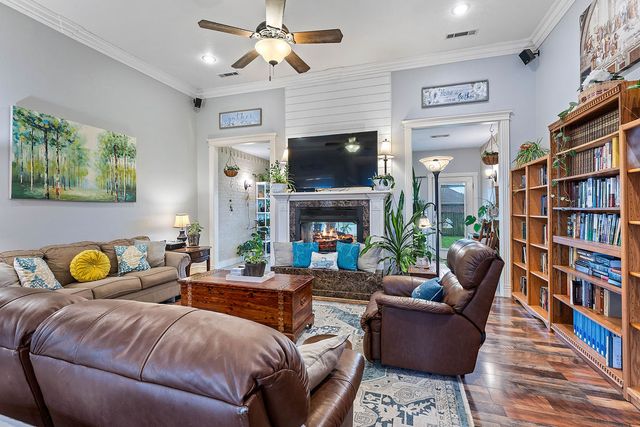 506 Roselawn Street, Siloam Springs, AR 72761
