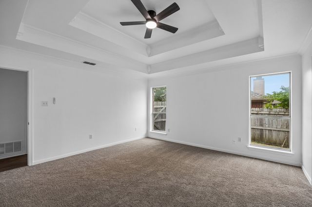 1031 Park Place Boulevard, Midlothian, TX 76065