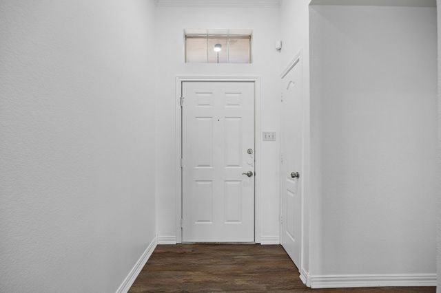 1031 Park Place Boulevard, Midlothian, TX 76065