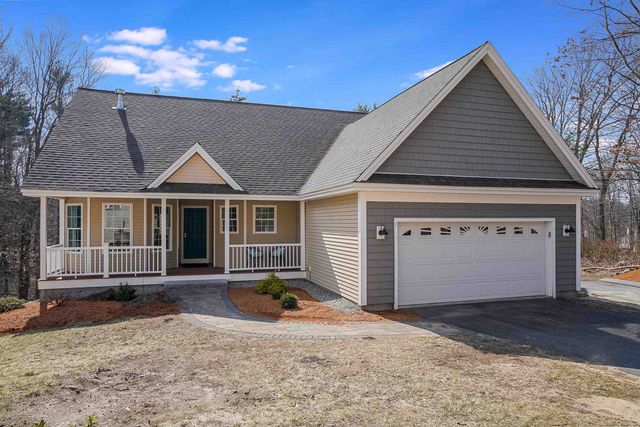 8 Sapling Lane, Sandown, NH 03873