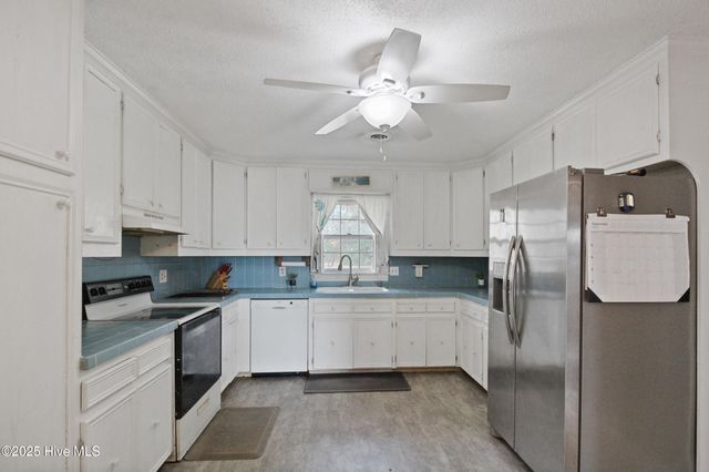 192 Us Highway 158 W, Camden, NC 27921