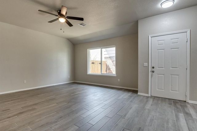 612 NW 121st Street, Oklahoma City, OK 73114