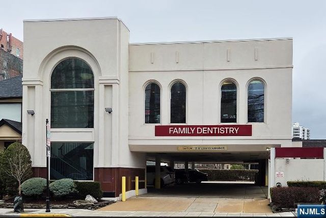 1585 Palisade Avenue, Fort Lee, NJ 07024