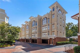 3541 Roswell NE Road 4, Atlanta, GA 30305