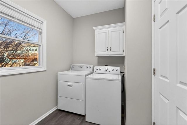 1008 SW Pacific Drive, Lee's Summit, MO 64081