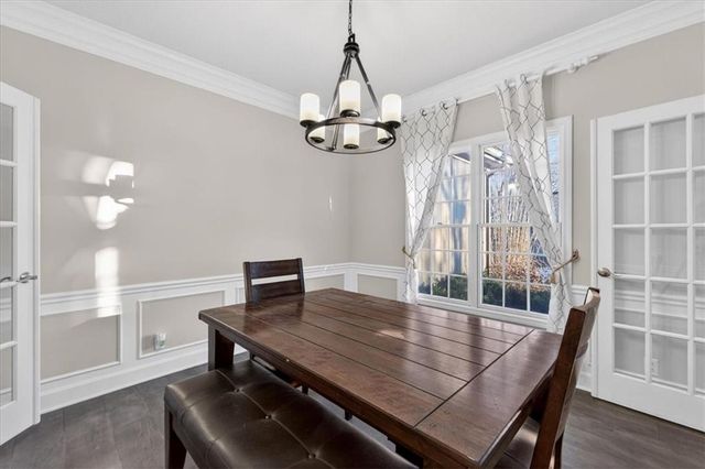 1008 SW Pacific Drive, Lee's Summit, MO 64081