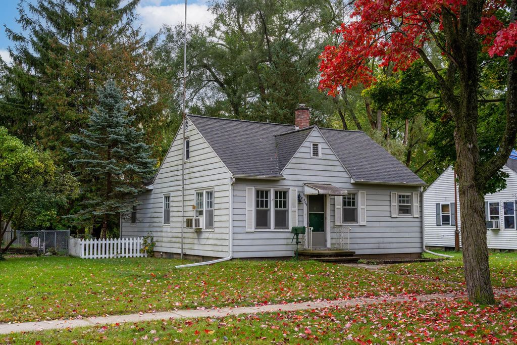 409 Oak Street, Mount Pleasant, MI 48858