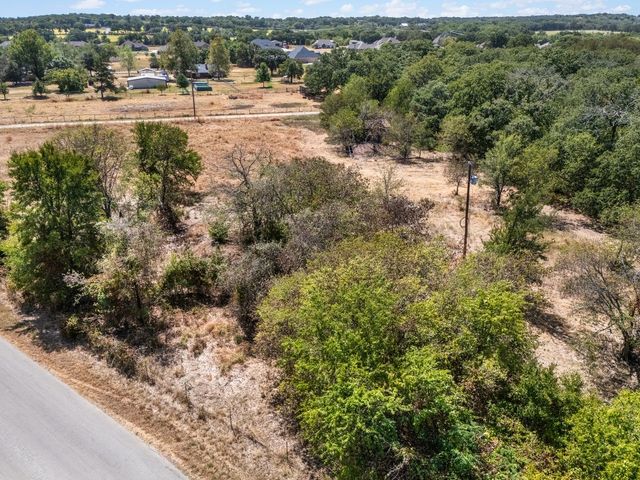1414 Center Point Road, Weatherford, TX 76087
