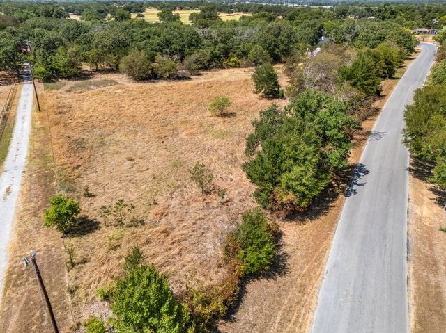 1414 Center Point Road, Weatherford, TX 76087