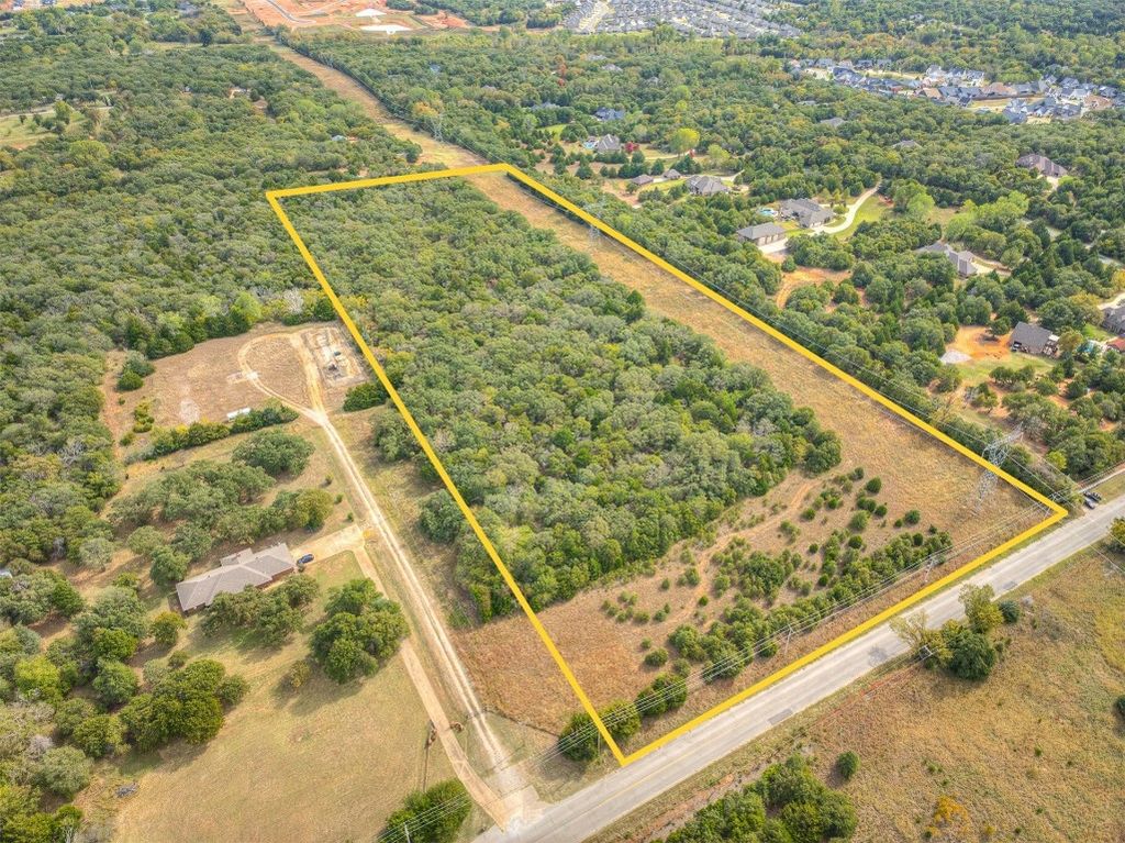N Midwest Boulevard, Edmond, OK 73034
