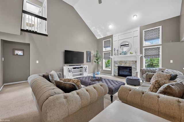15706 Tranquil Drive, Macomb, MI 48042