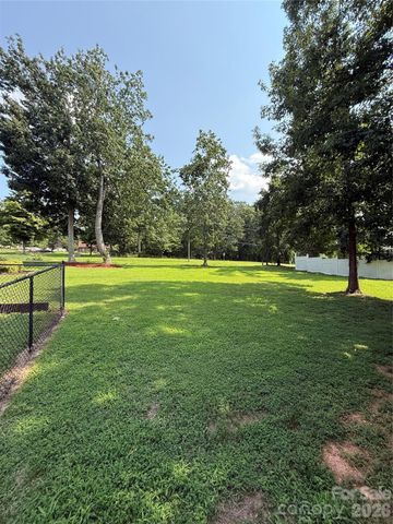 1005 Spring Rock Drive, Salisbury, NC 28146